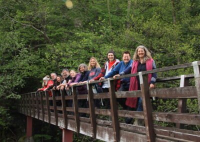 Become a wild therapist group onthe bridge